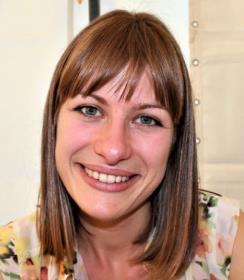 Featured tutor Romy, tutor number TUT1286