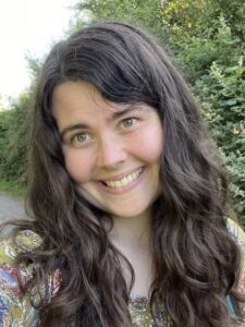 Featured tutor Izzy, tutor number TUT1410